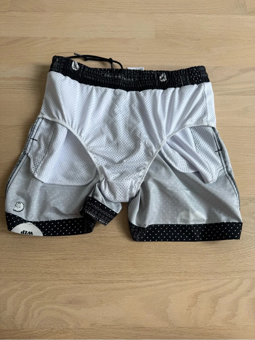 Carhartt WIP Slater Swim Trunks Heart Bandana Print Black NEW Mens S